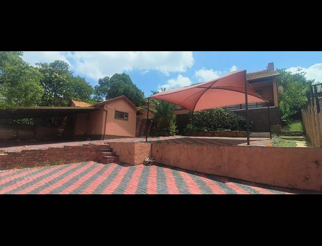 3 BEDROOM HOUSE FOR SALE IN LINDHAVEN